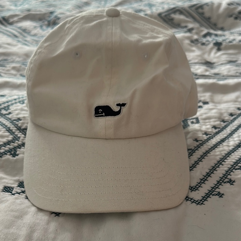 Vineyard Vines white Cap with Whale Logo
